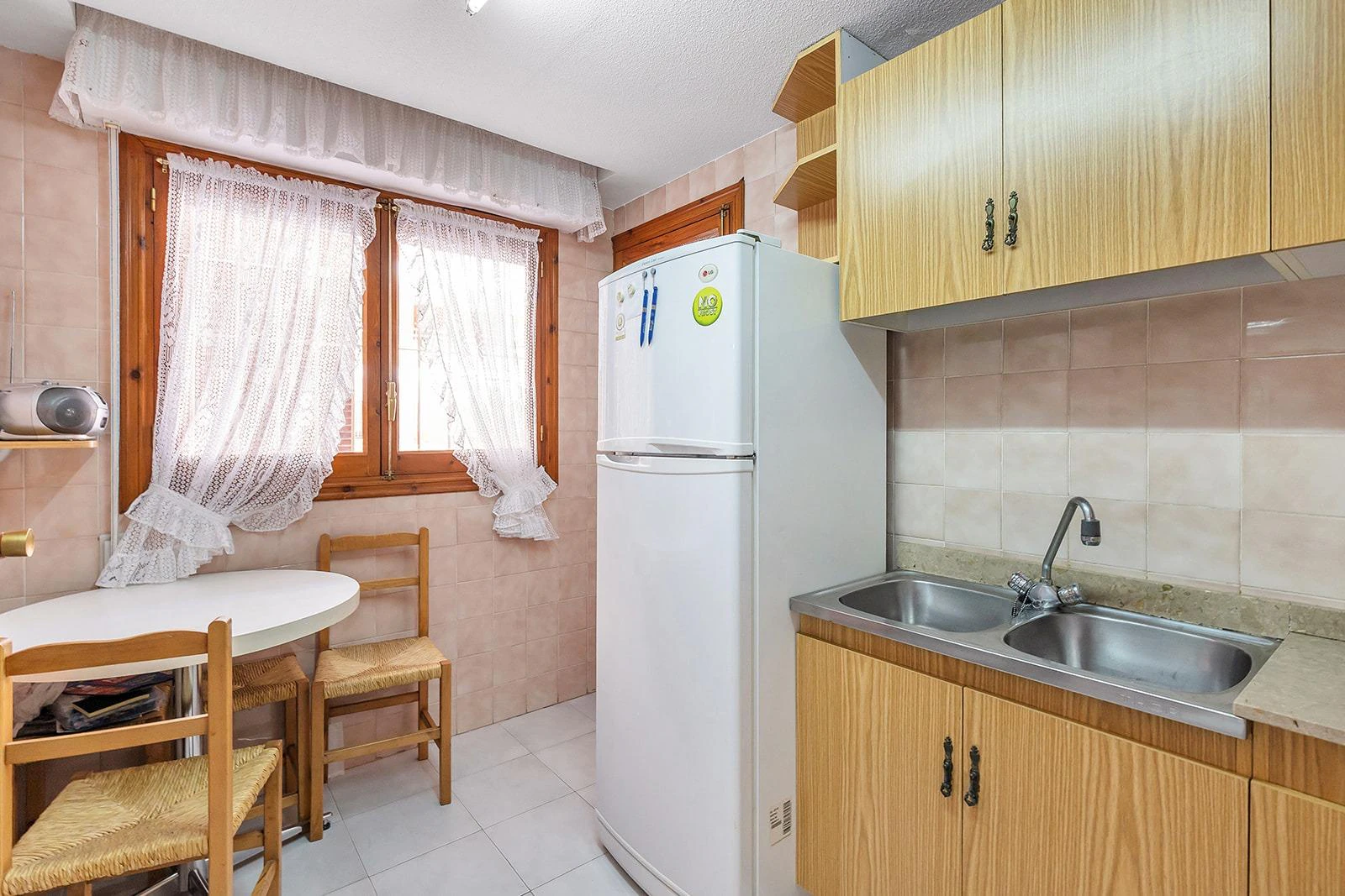 2 bedroom opportunity Playa del Cura