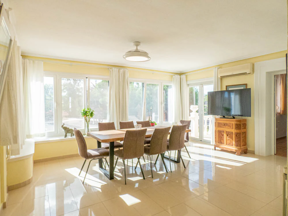 Villa for sale in San Miguel De Salinas