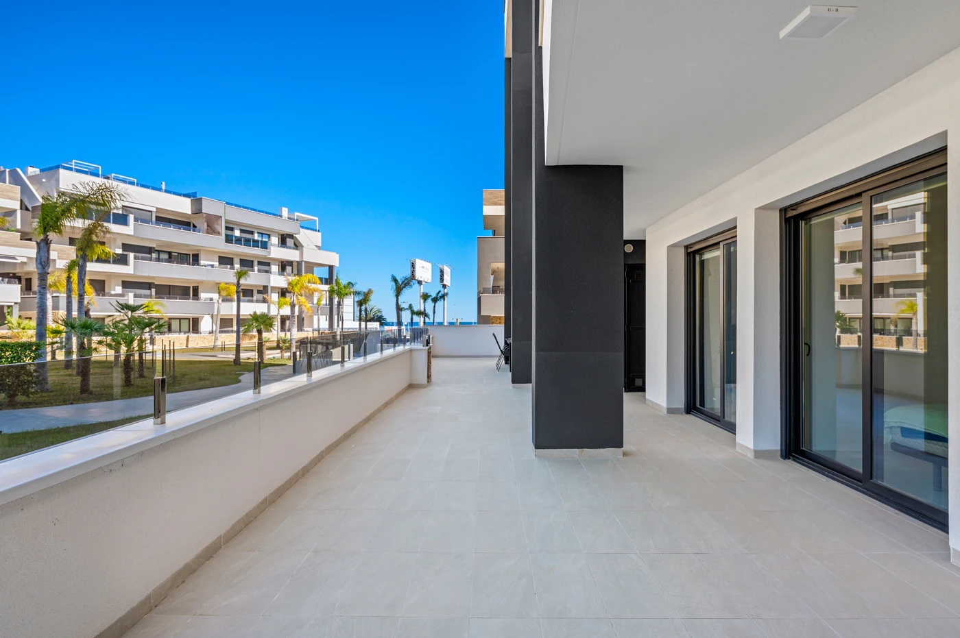 Platt till försäljning i Orihuela Costa