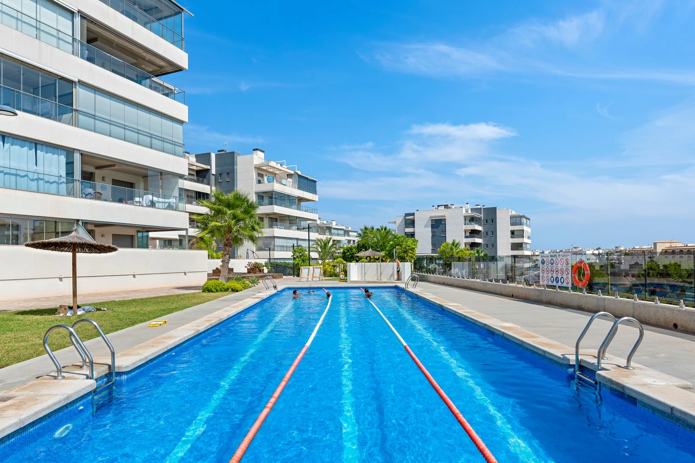 Flat for sale in Orihuela Costa
