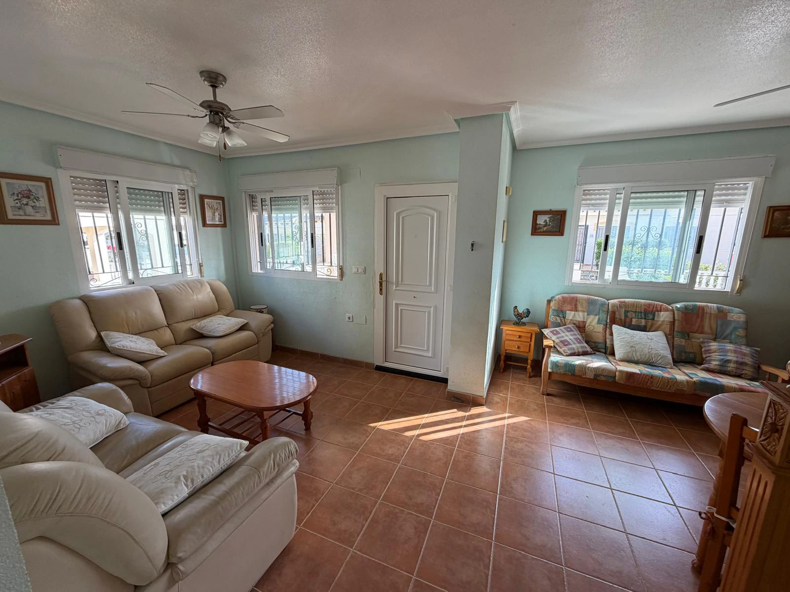 Villa for sale in Playa Flamenca
