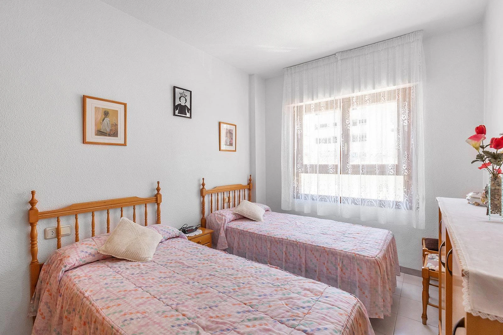 2 bedroom opportunity Playa del Cura