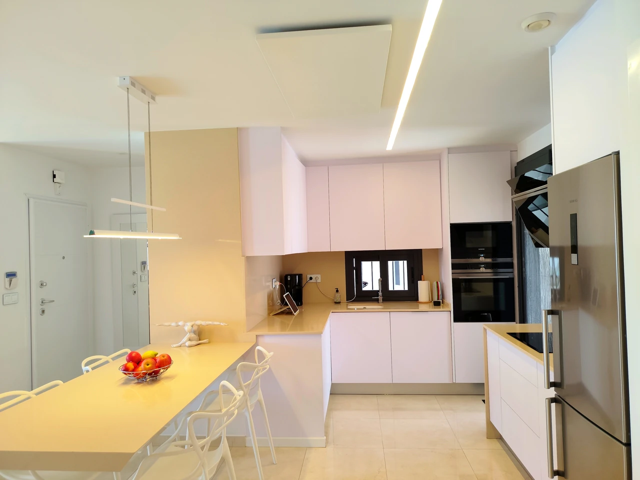 Villa for sale in San Miguel De Salinas