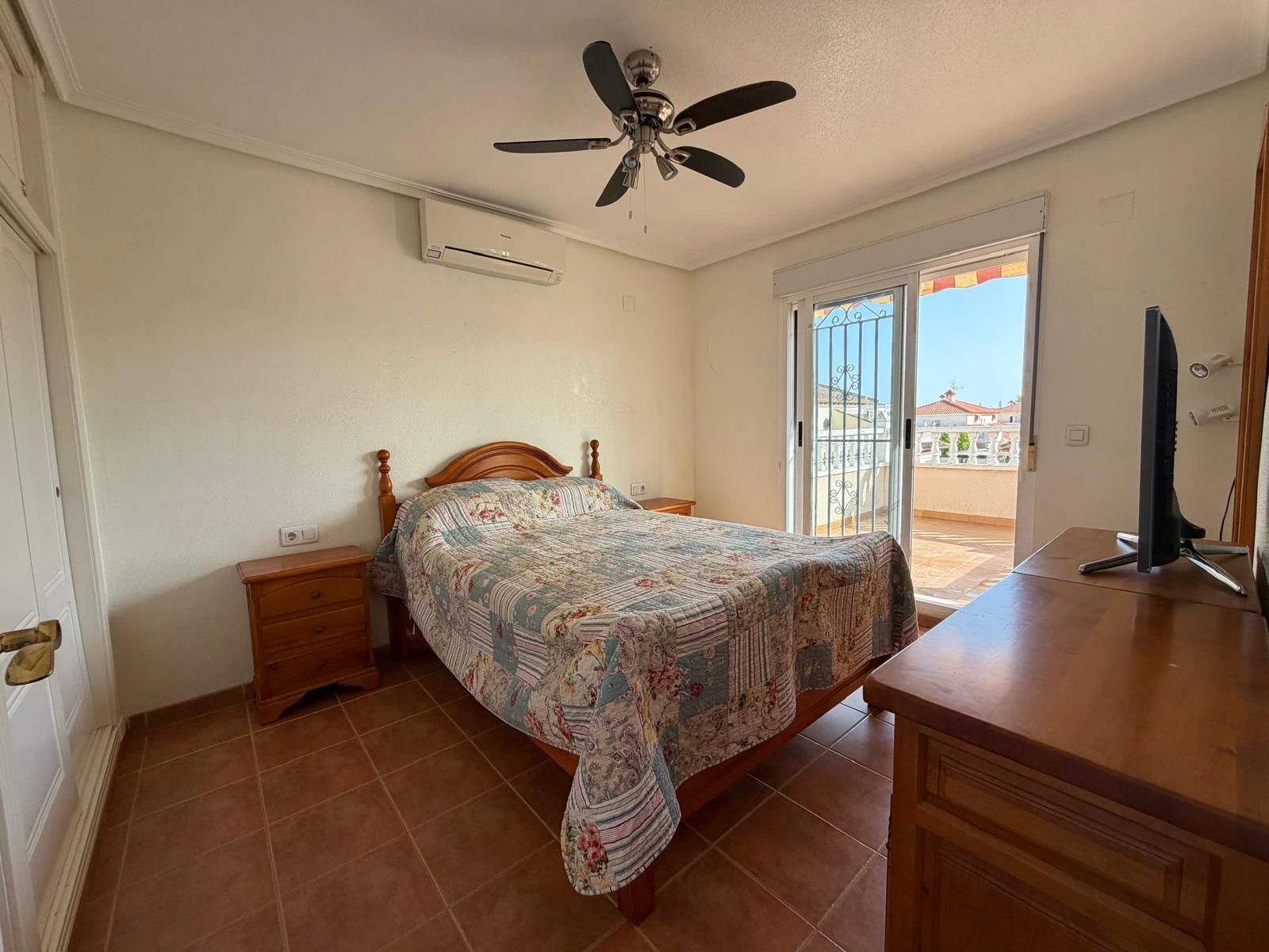 Villa for sale in Playa Flamenca