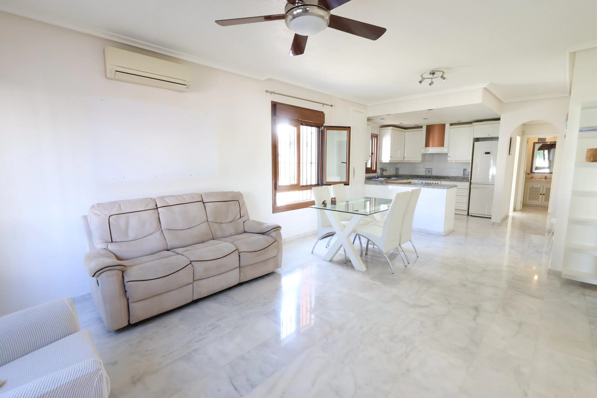 Flat for sale in Orihuela Costa