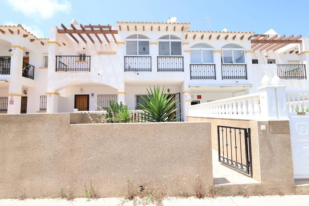 Duplex for sale in Orihuela Costa