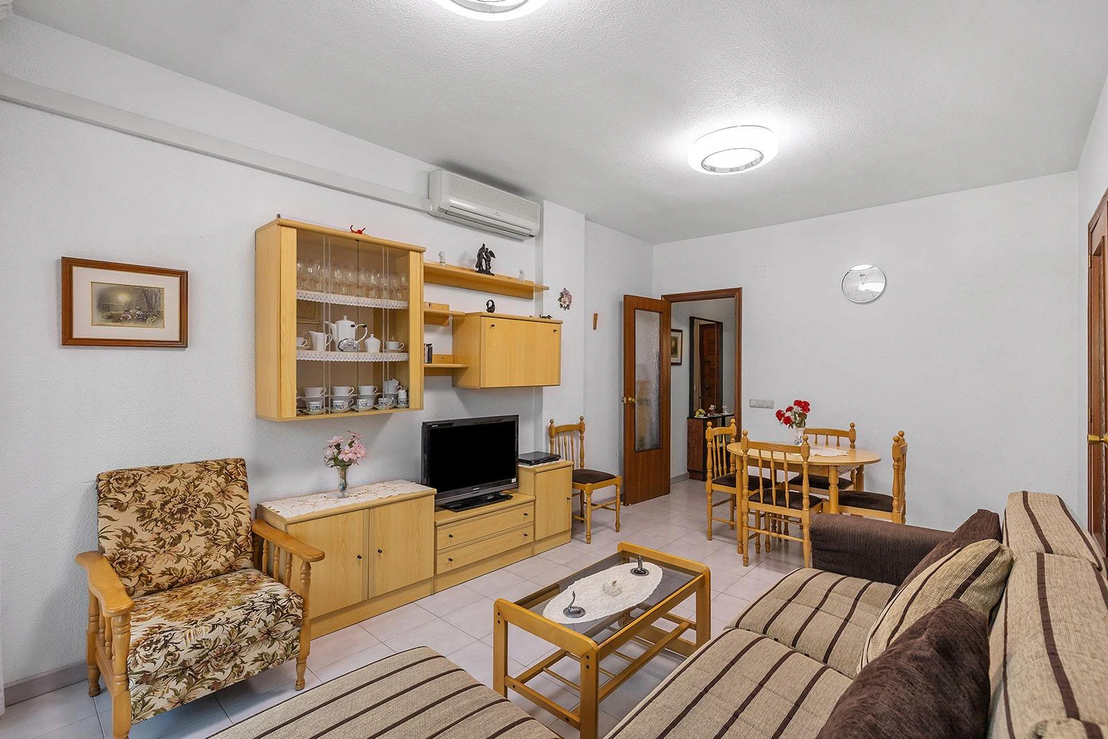 2 bedroom opportunity Playa del Cura
