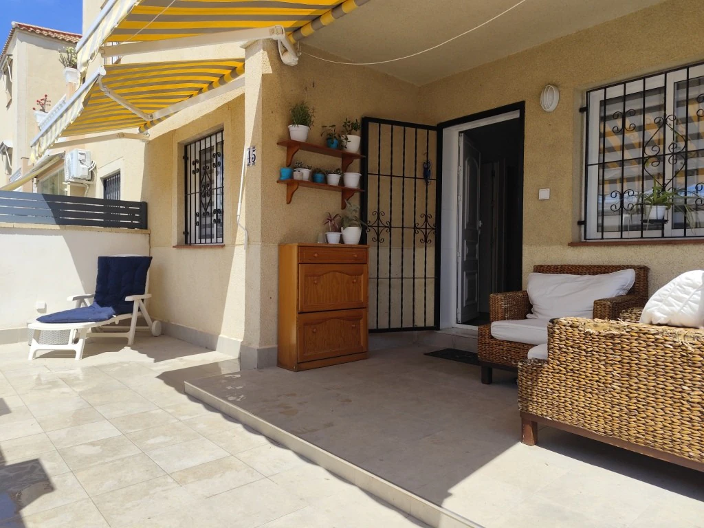 Garden Apartment for sale in Torrevieja