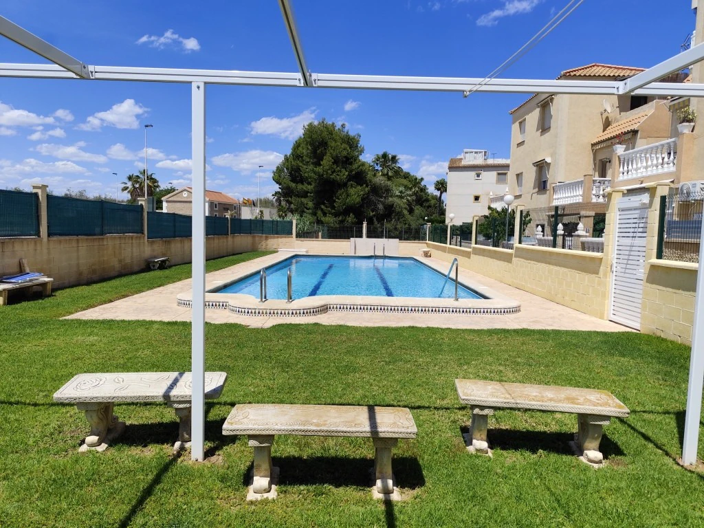 Garden Apartment for sale in Torrevieja