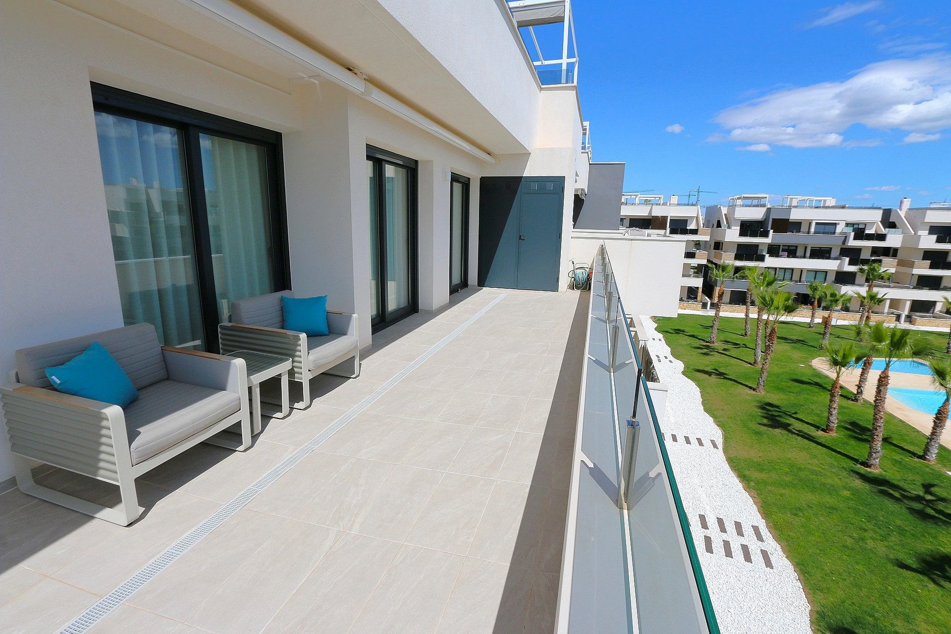 Penthouse for sale in Los Altos