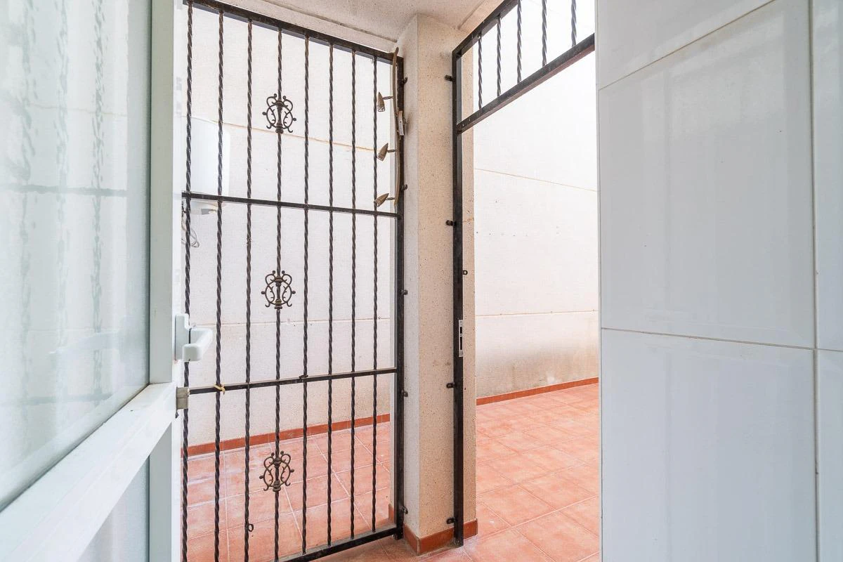 Begane grond te verkoop in Orihuela Costa