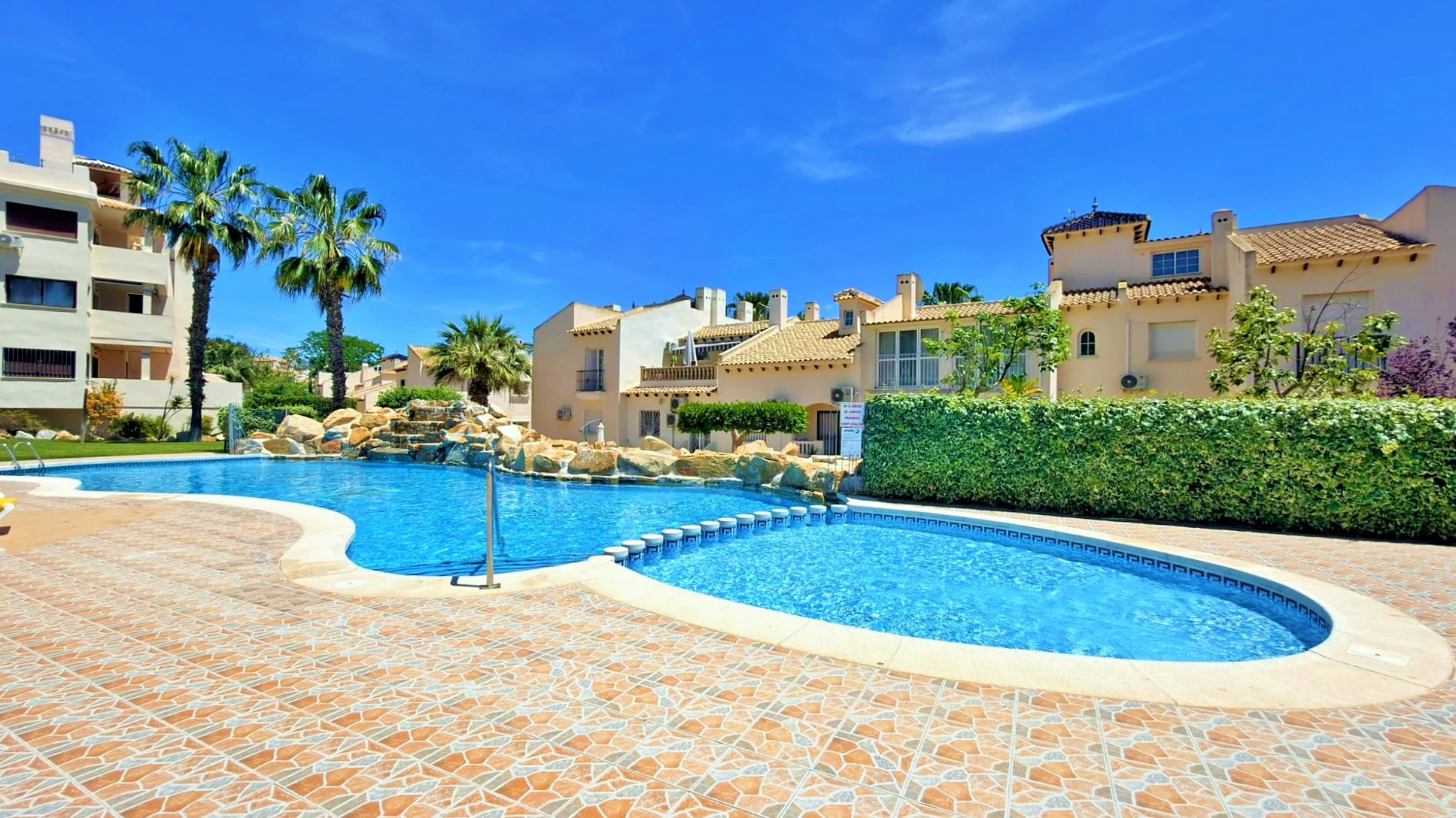 Terraced house for sale in Las Ramblas