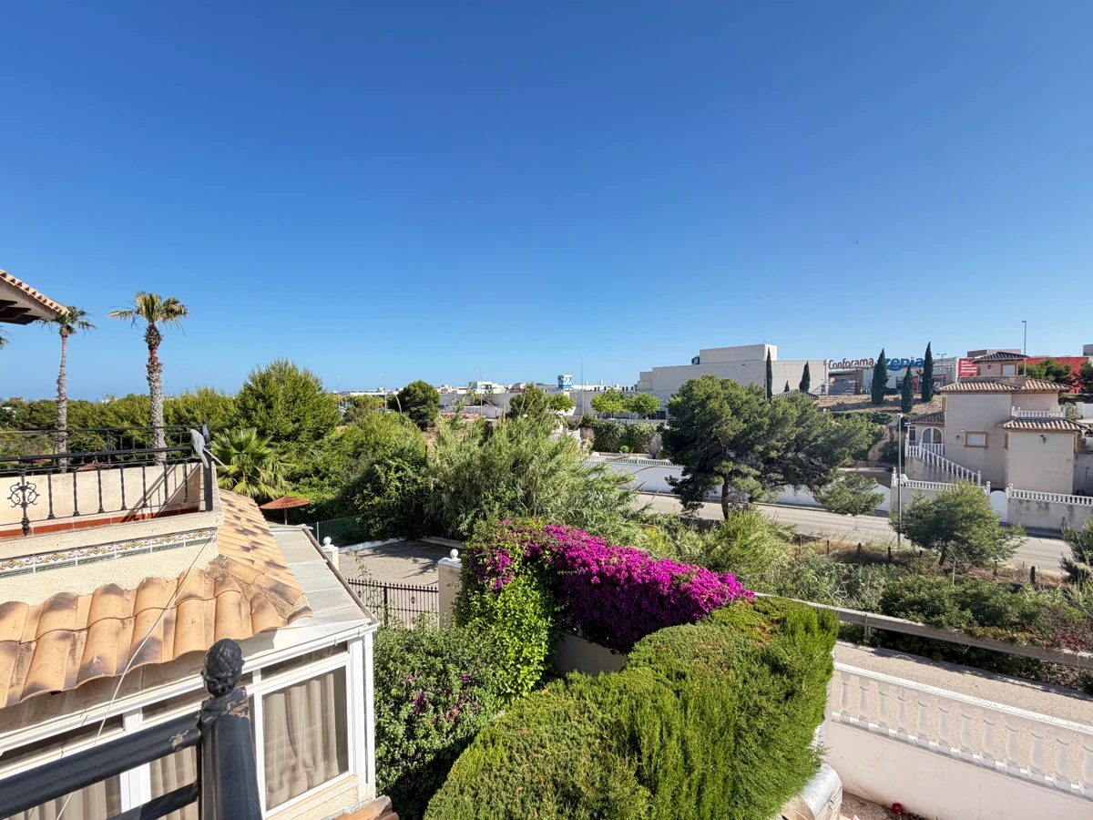 Semi-detached house for sale in Playa Flamenca
