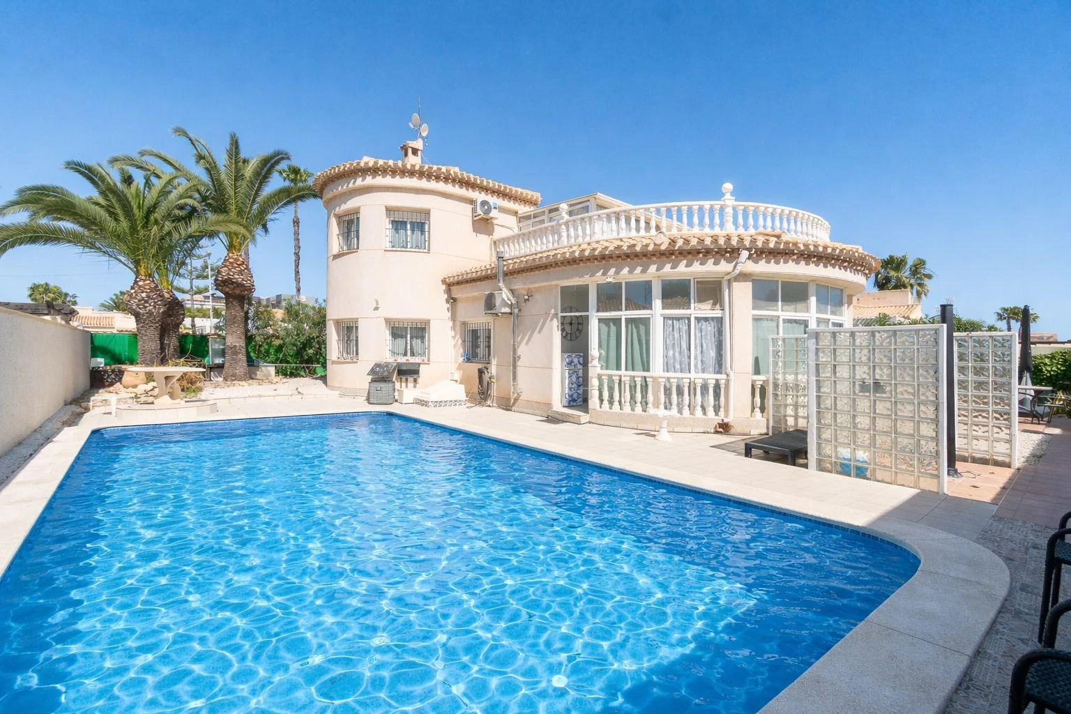 Villa te verkoop in Orihuela Costa