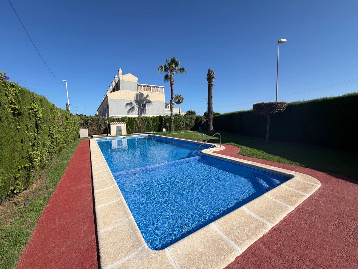 Terraced house for sale in Playa Flamenca