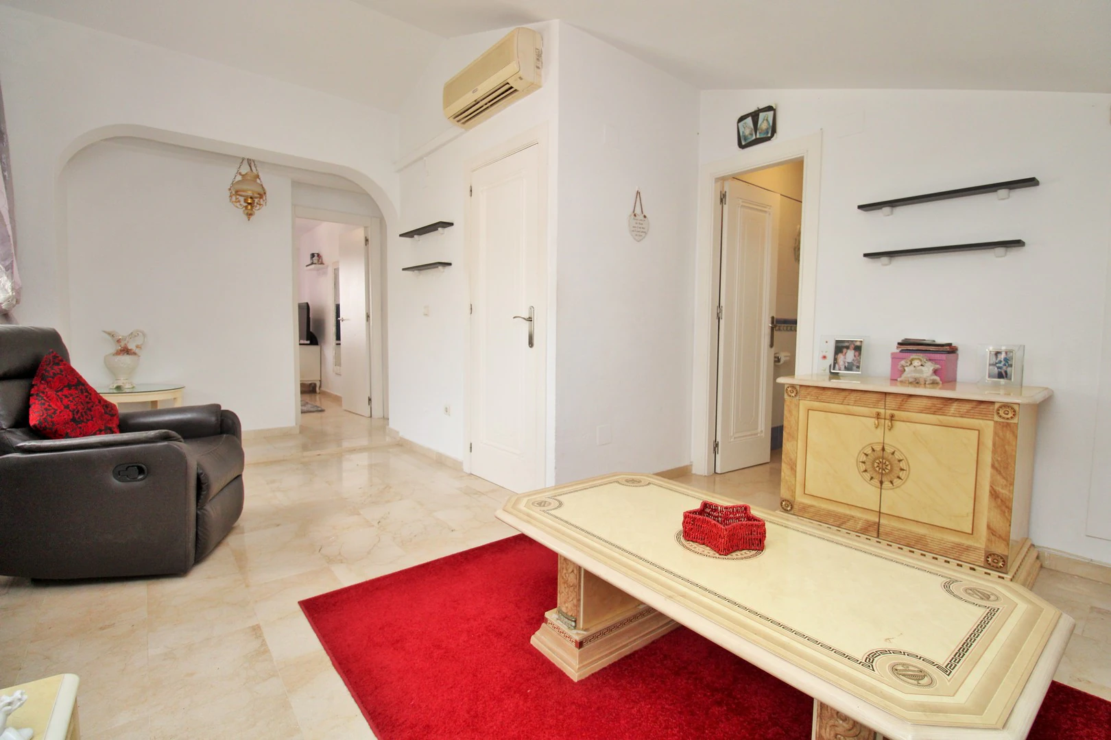 Terraced house for sale in Villamartin