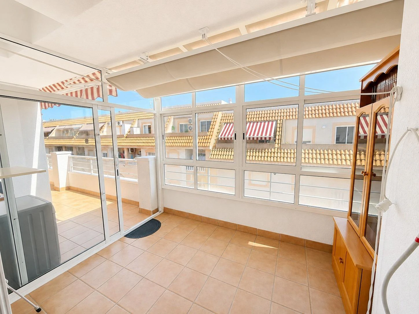 Penthouse opportunity with 3 bedrooms, 2 bathrooms and pool