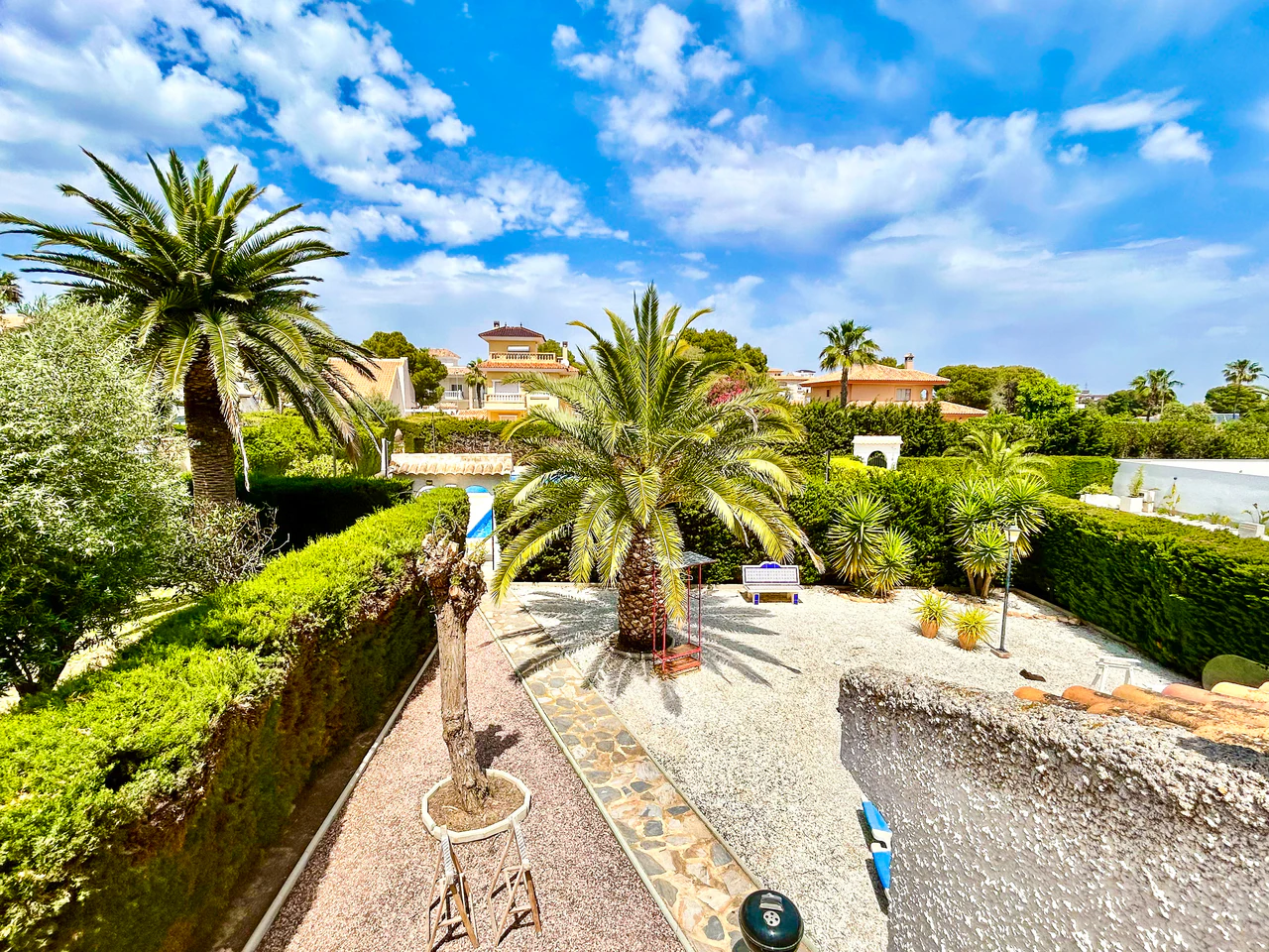 Villa for sale in La Zenia
