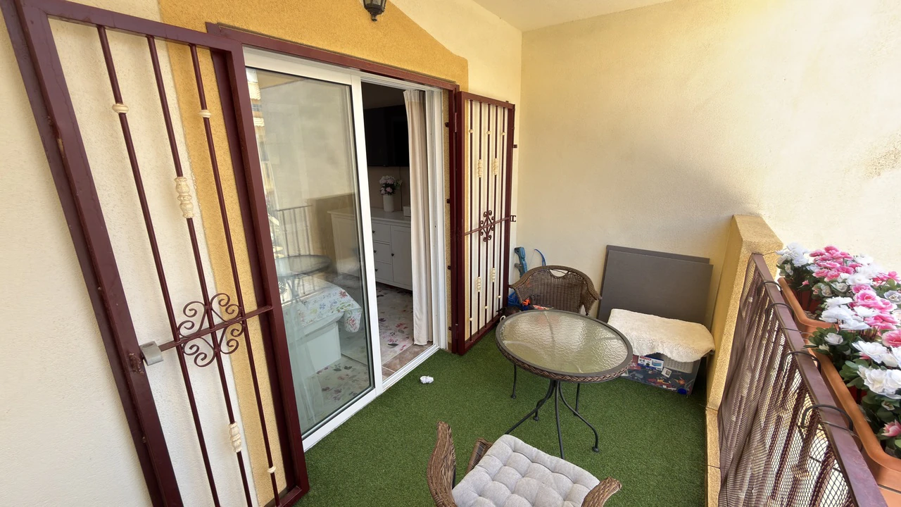 Terraced house for sale in La Zenia