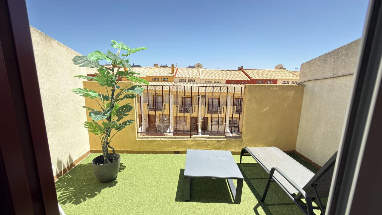 Terraced house for sale in La Zenia