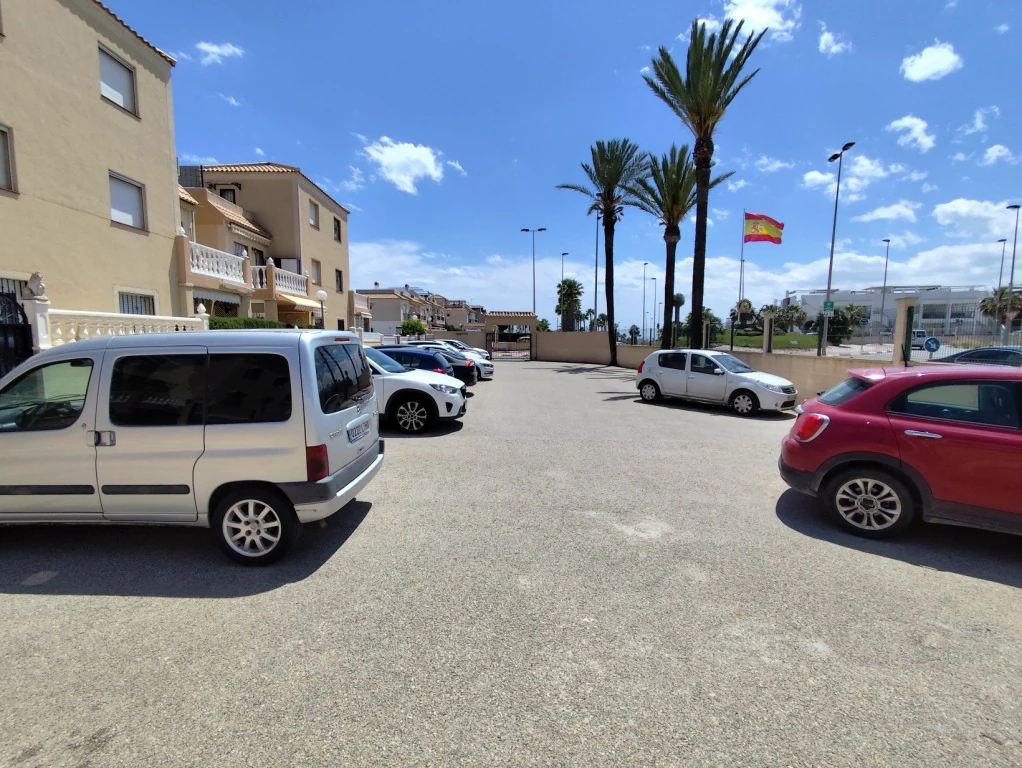 Garden Apartment for sale in Torrevieja