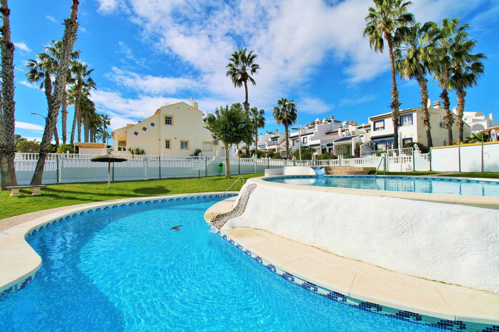 Terraced house for sale in Villamartin