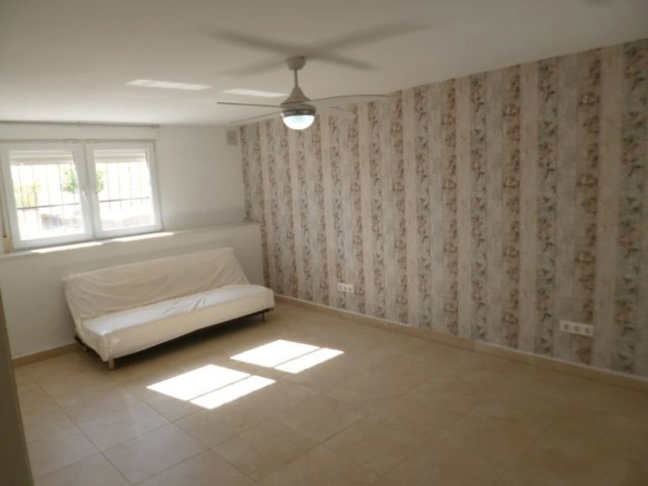 Villa for sale in Villamartin