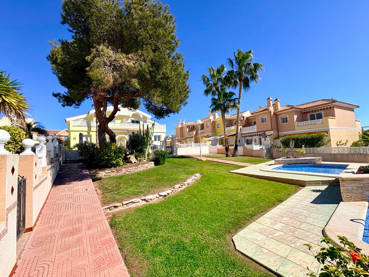 Terraced house for sale in Rojales