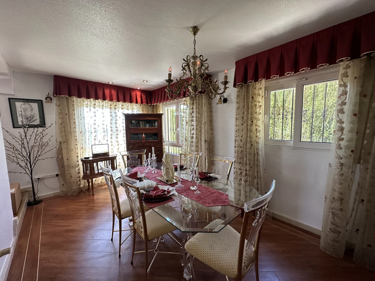 Villa for sale in Villamartin