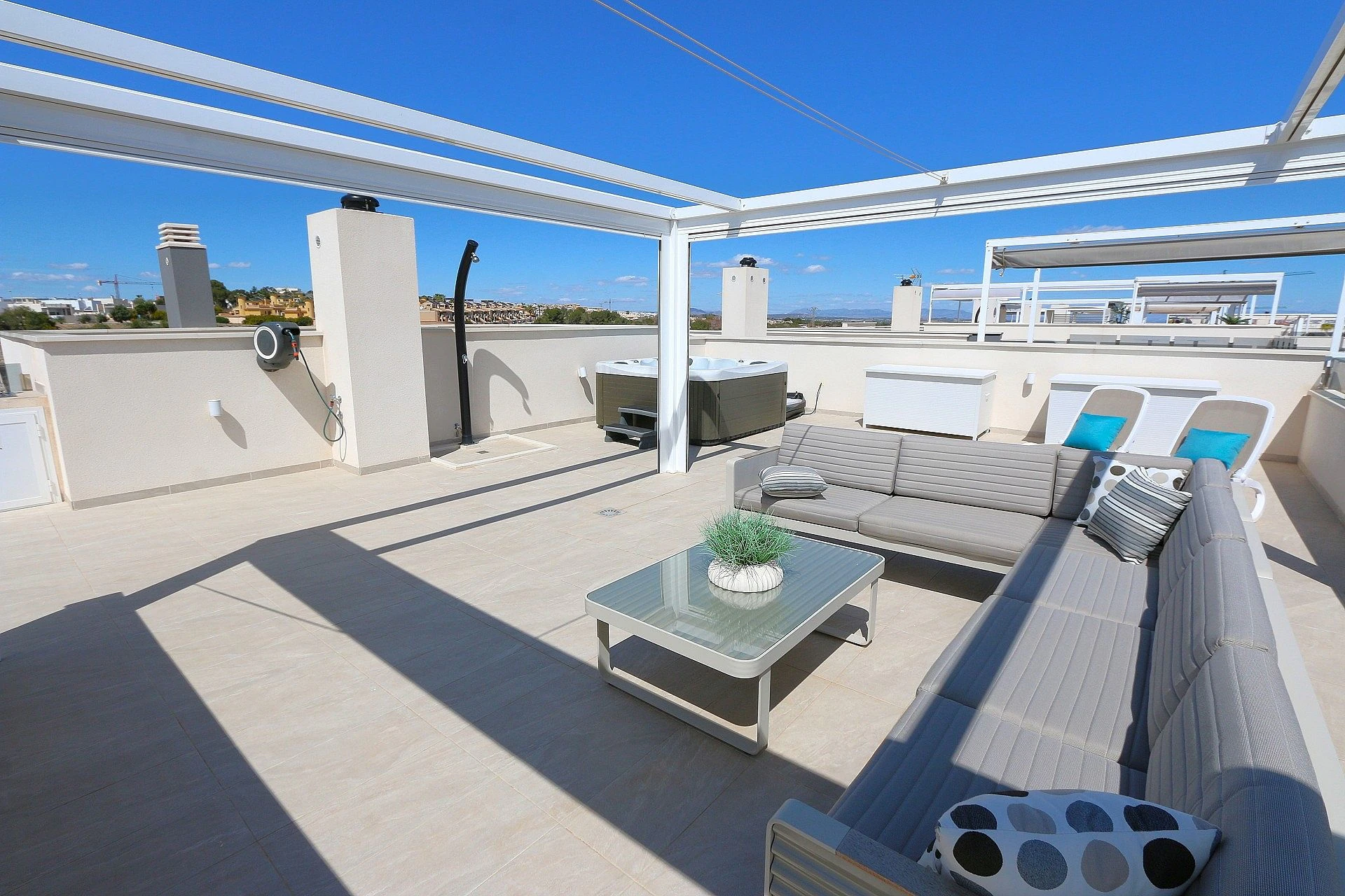 Penthouse for sale in Los Altos