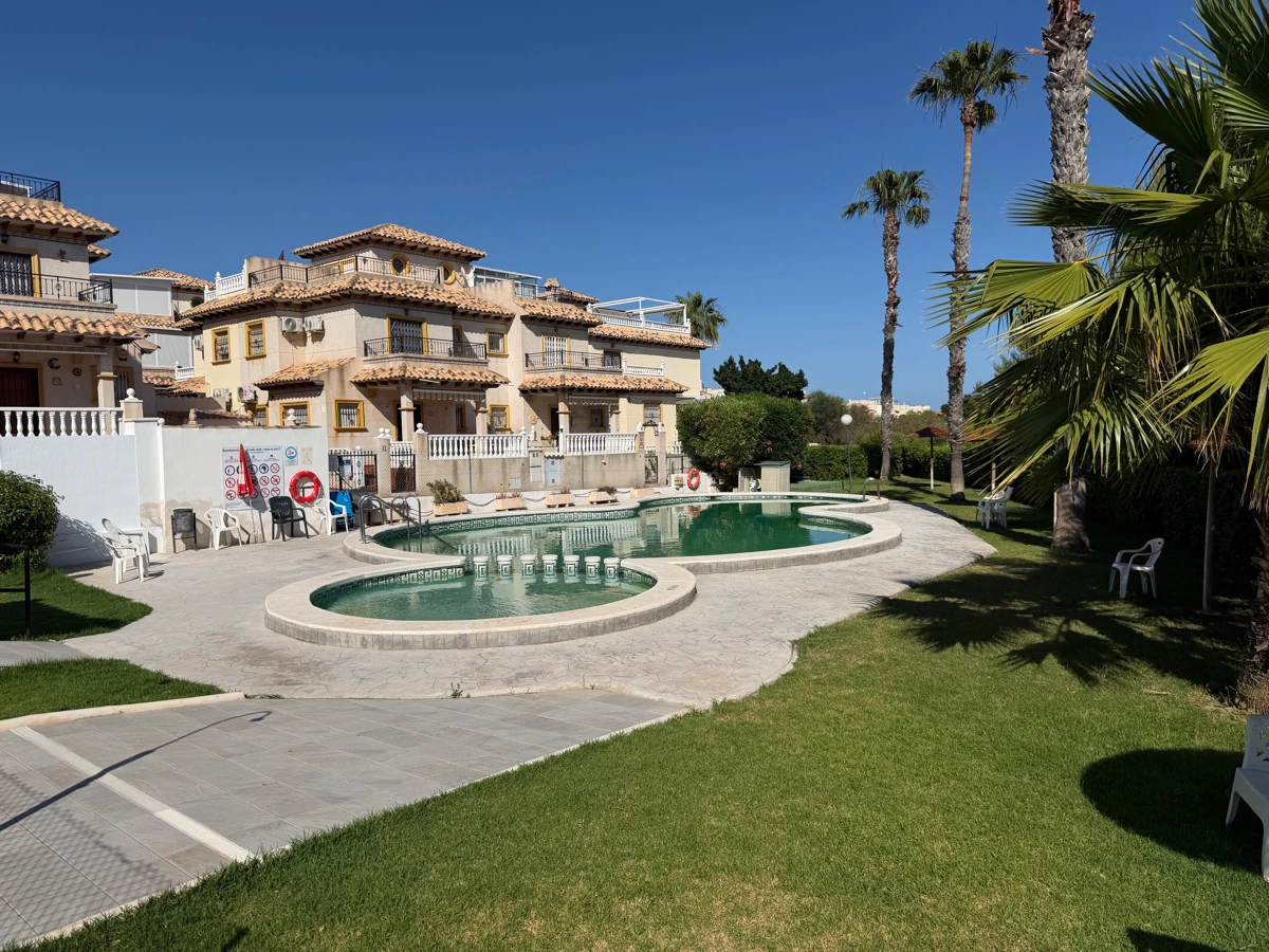 Semi-detached house for sale in Playa Flamenca