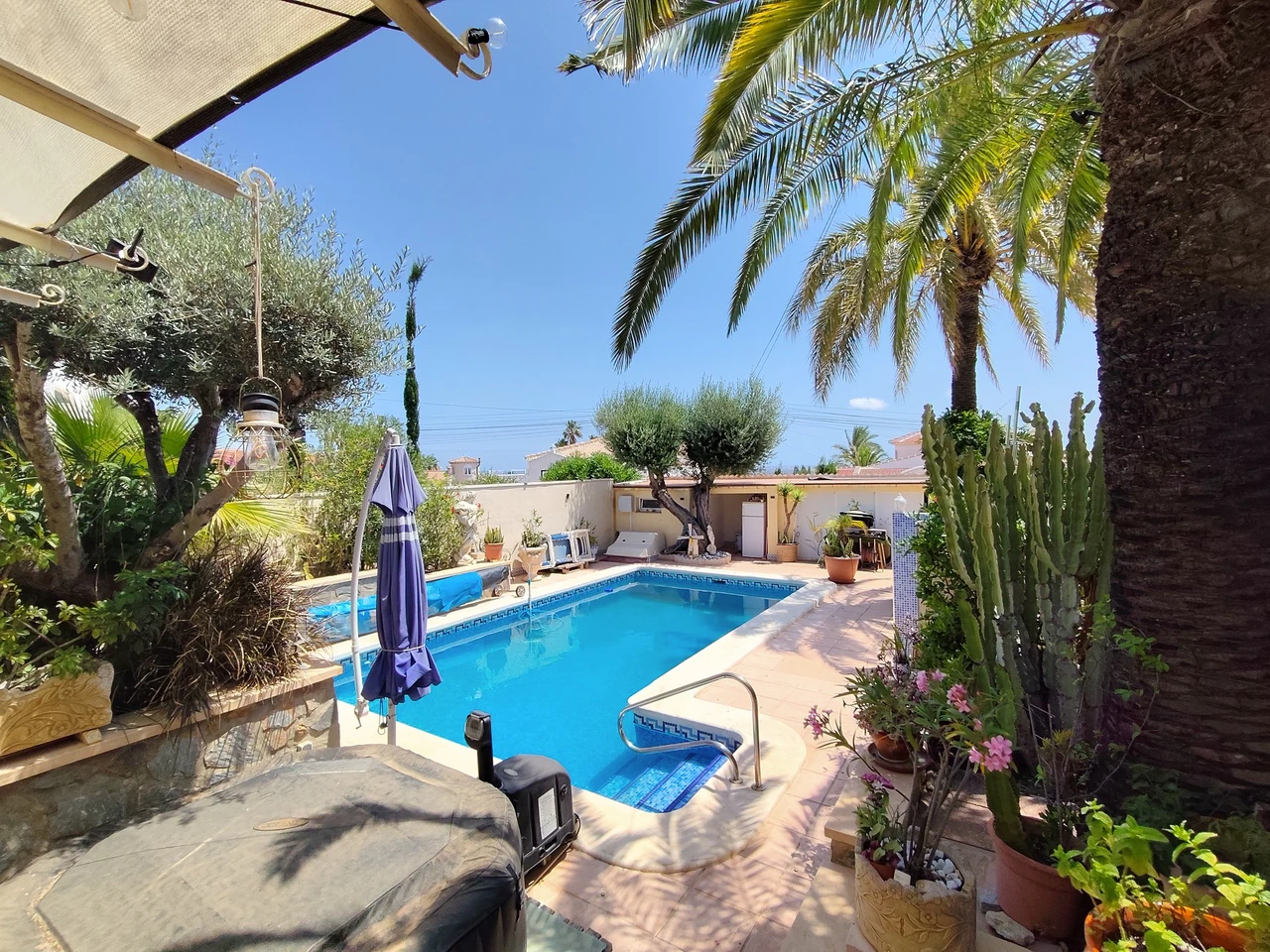 Villa til salg i Ciudad Quesada