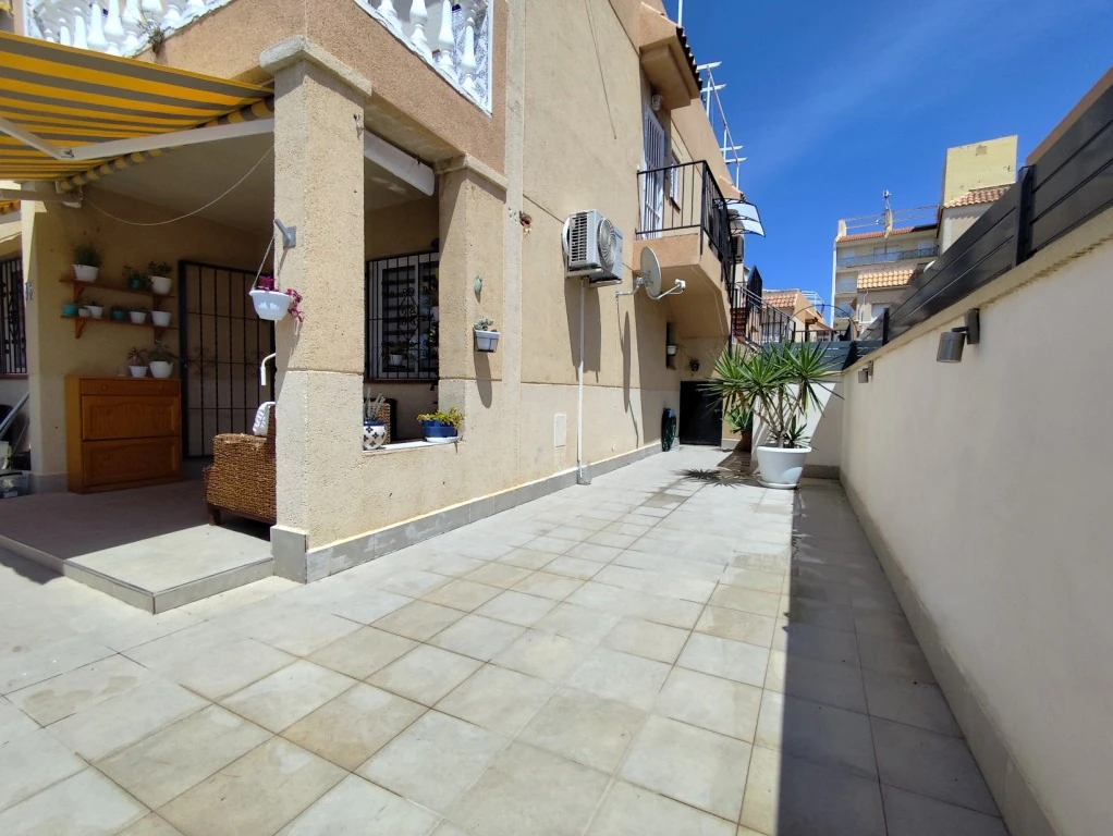 Garden Apartment for sale in Torrevieja