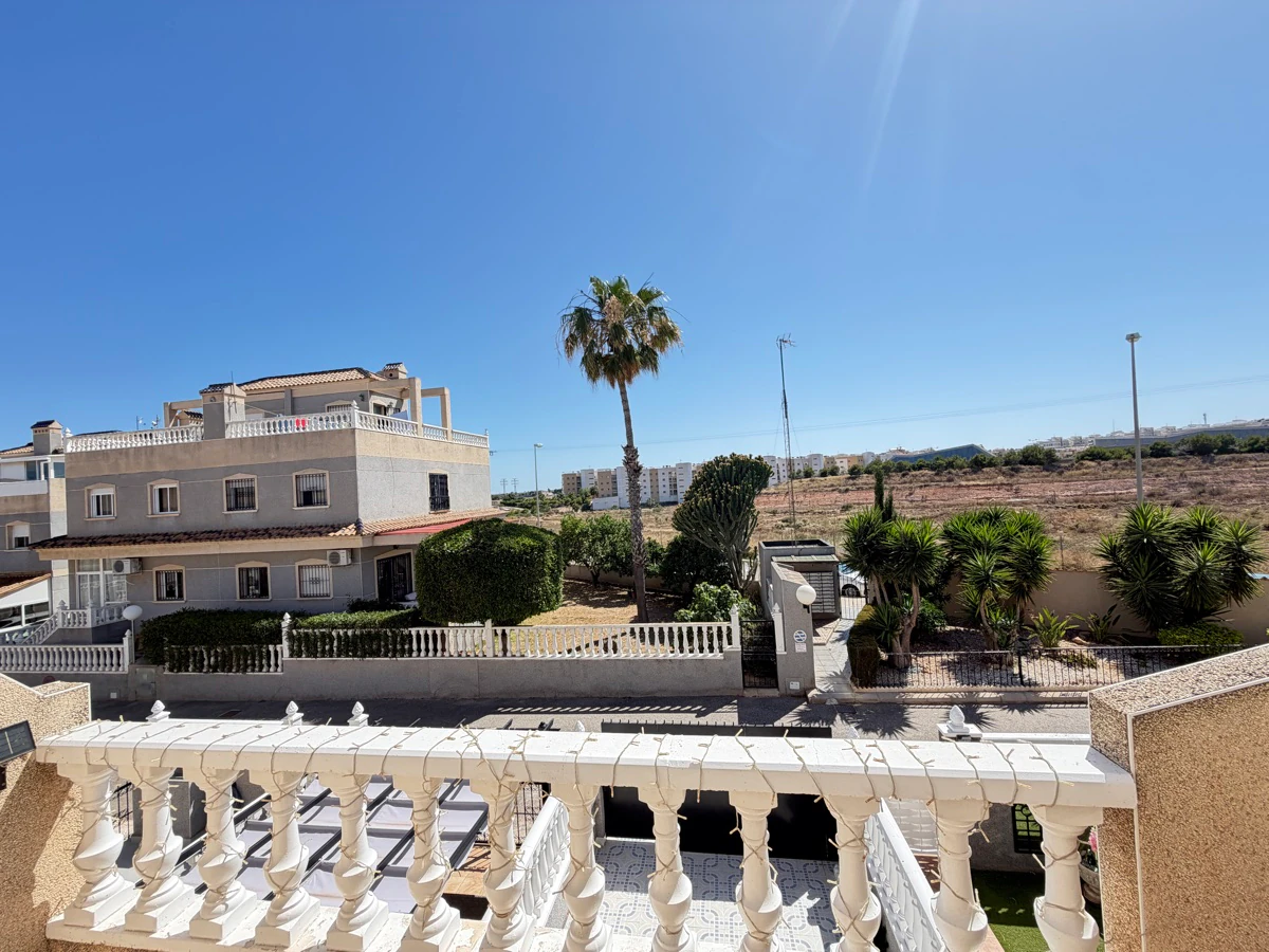 Terraced house for sale in Playa Flamenca