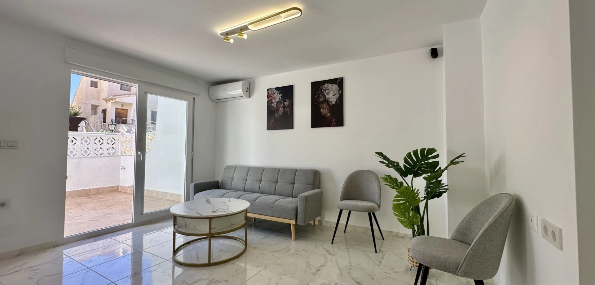 Geschakelde woning te verkoop in Torrevieja