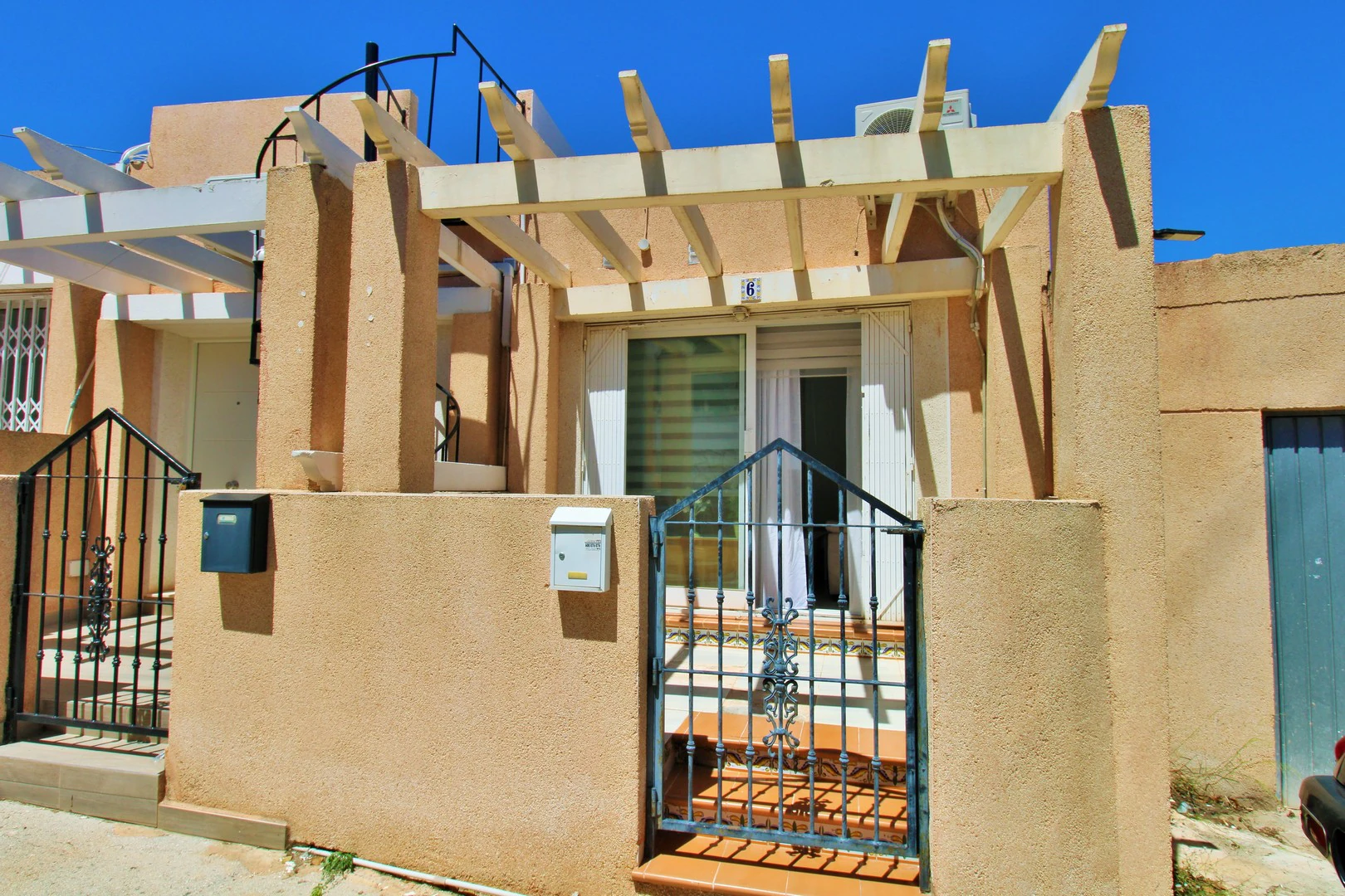 Bungalow for sale in Villamartin