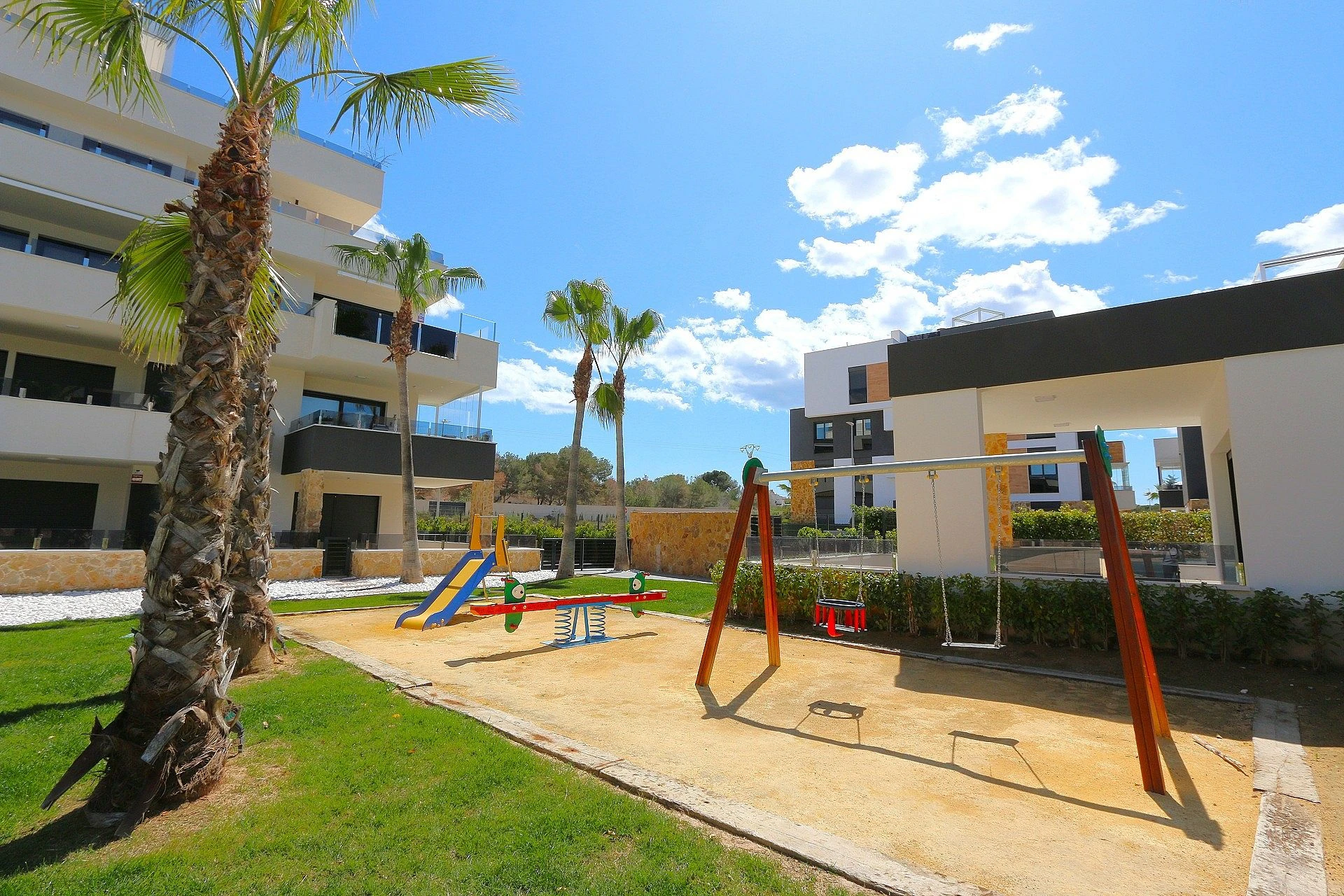 Penthouse for sale in Los Altos
