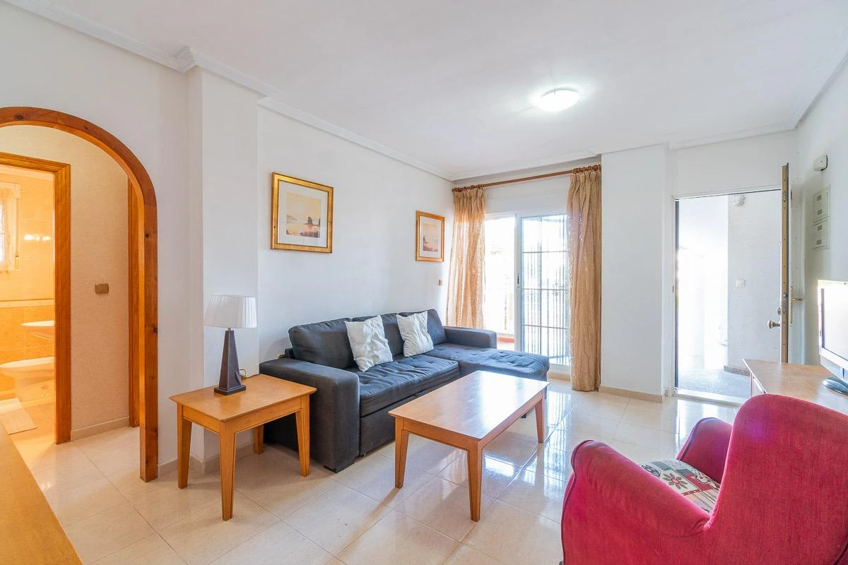 Begane grond te verkoop in Orihuela Costa