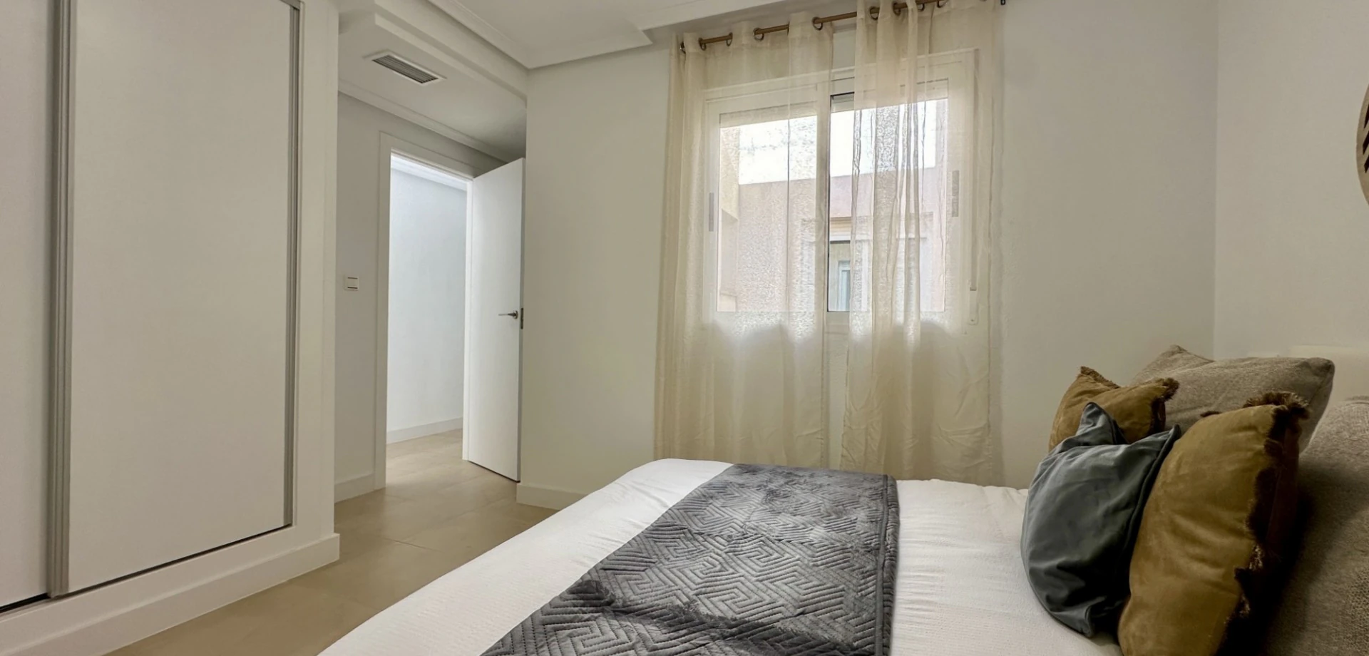 Flat for sale in Torrevieja