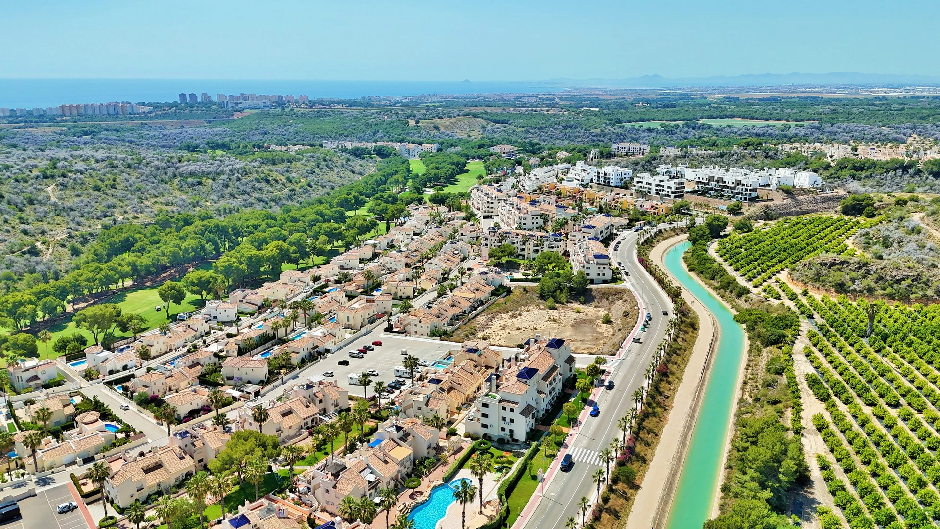 Terraced house for sale in Las Ramblas