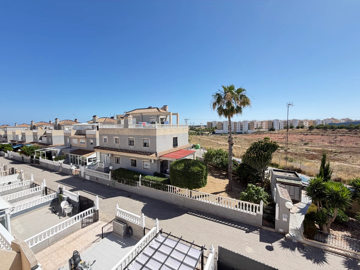 Terraced house for sale in Playa Flamenca