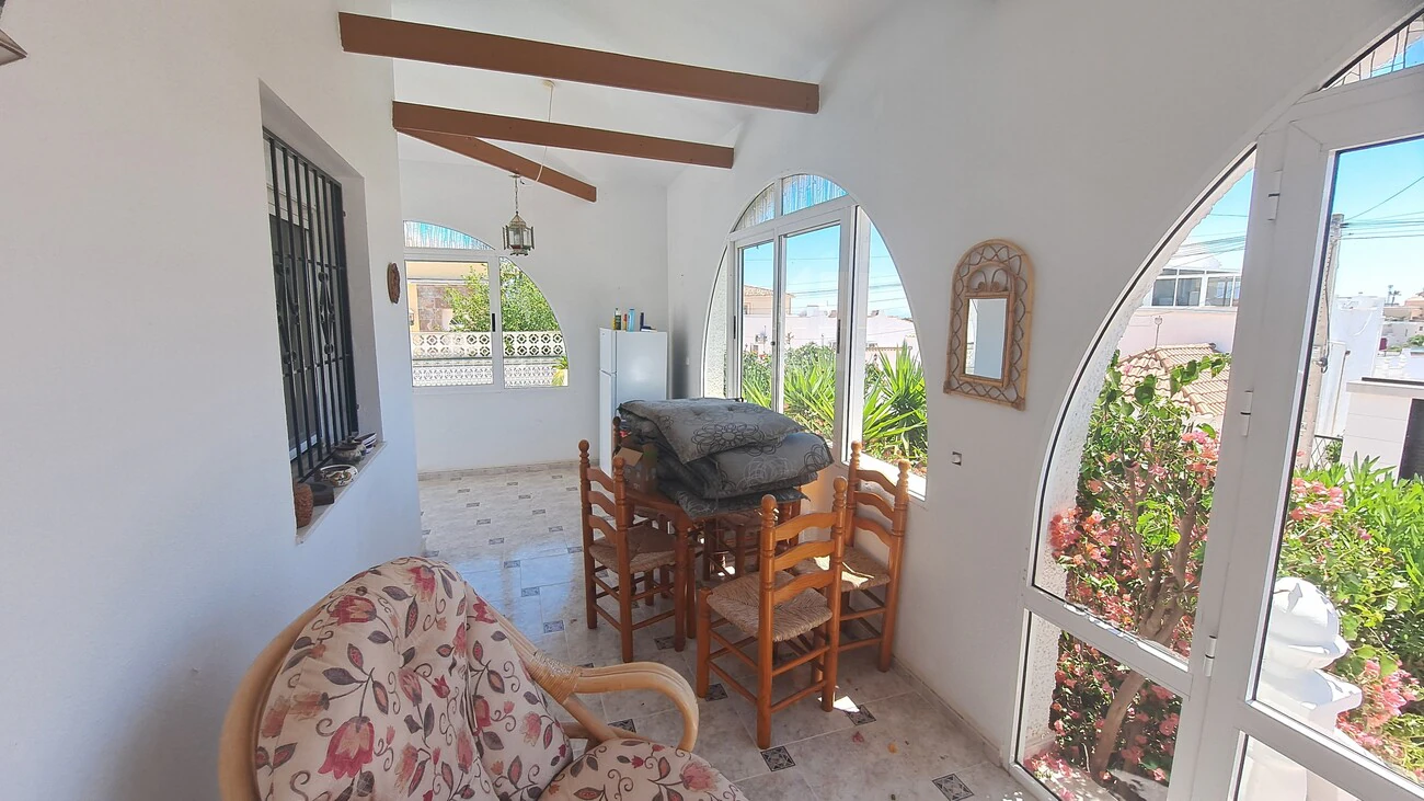 Villa for sale in San Miguel De Salinas