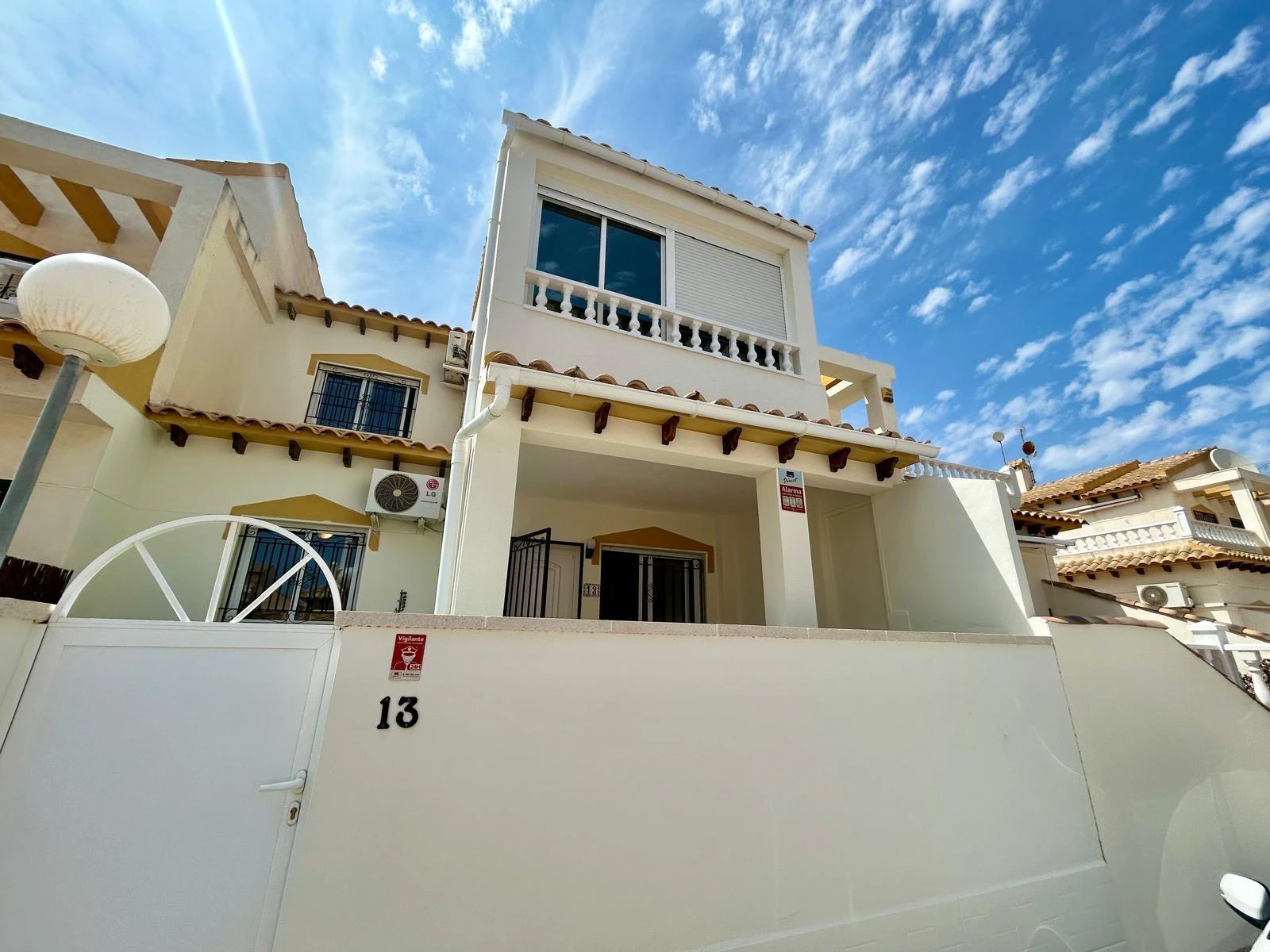 Terraced house for sale in Orihuela