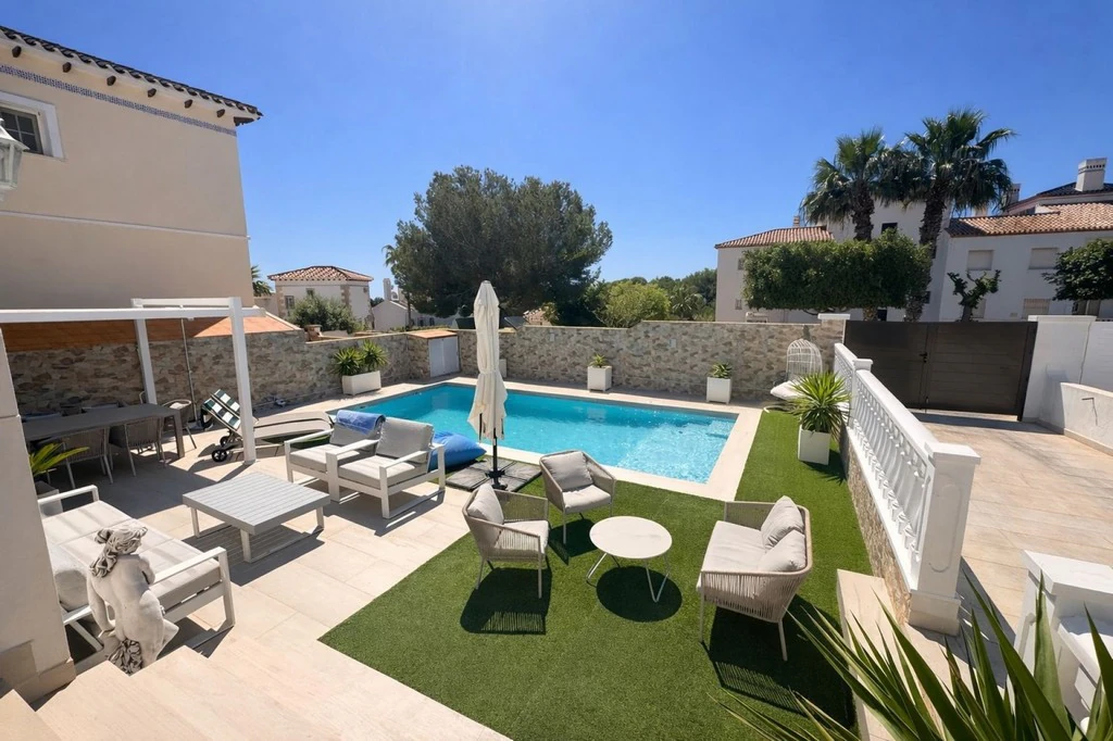 Chalet/Villa en venta en Orihuela Costa