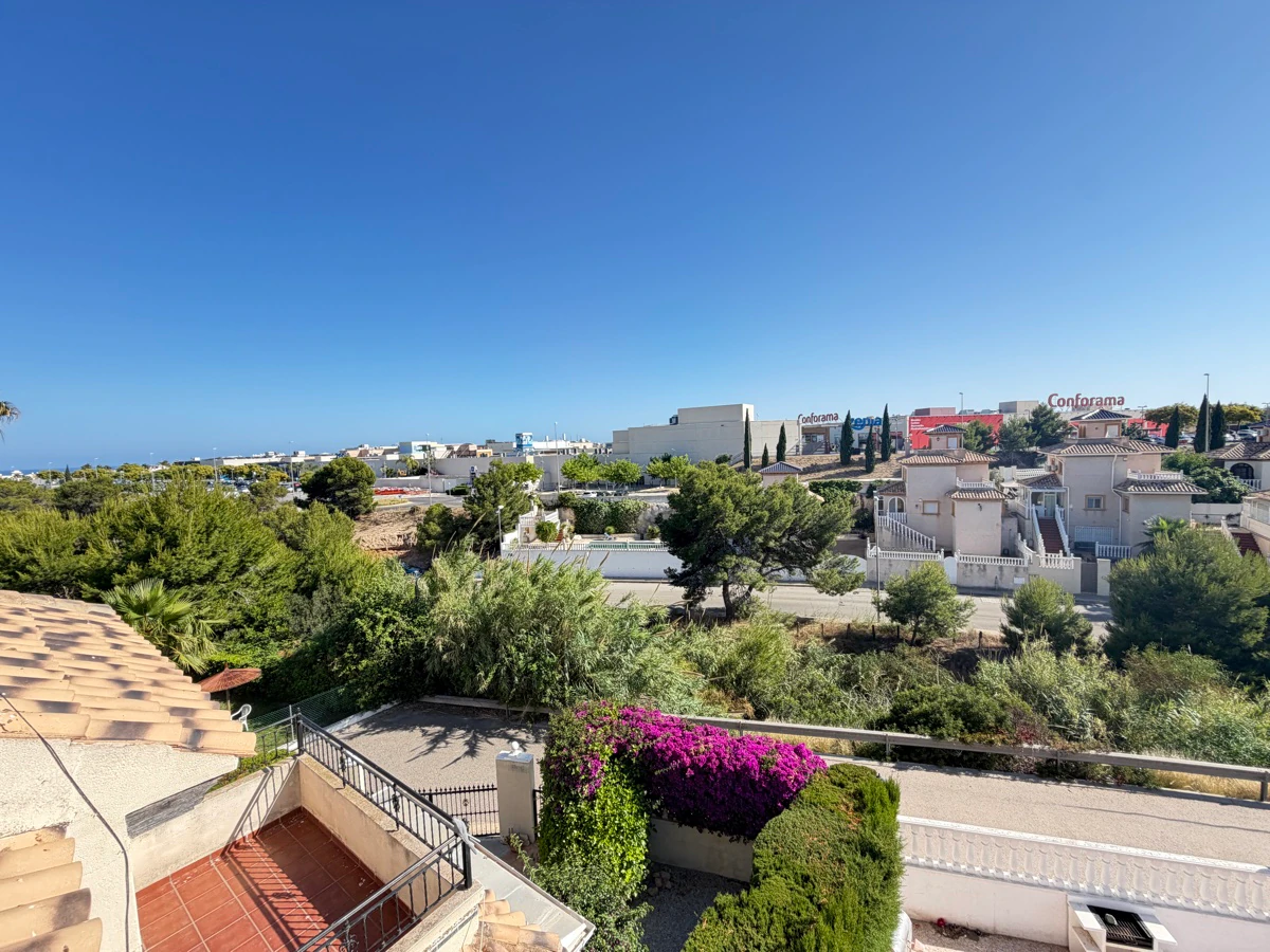 Semi-detached house for sale in Playa Flamenca
