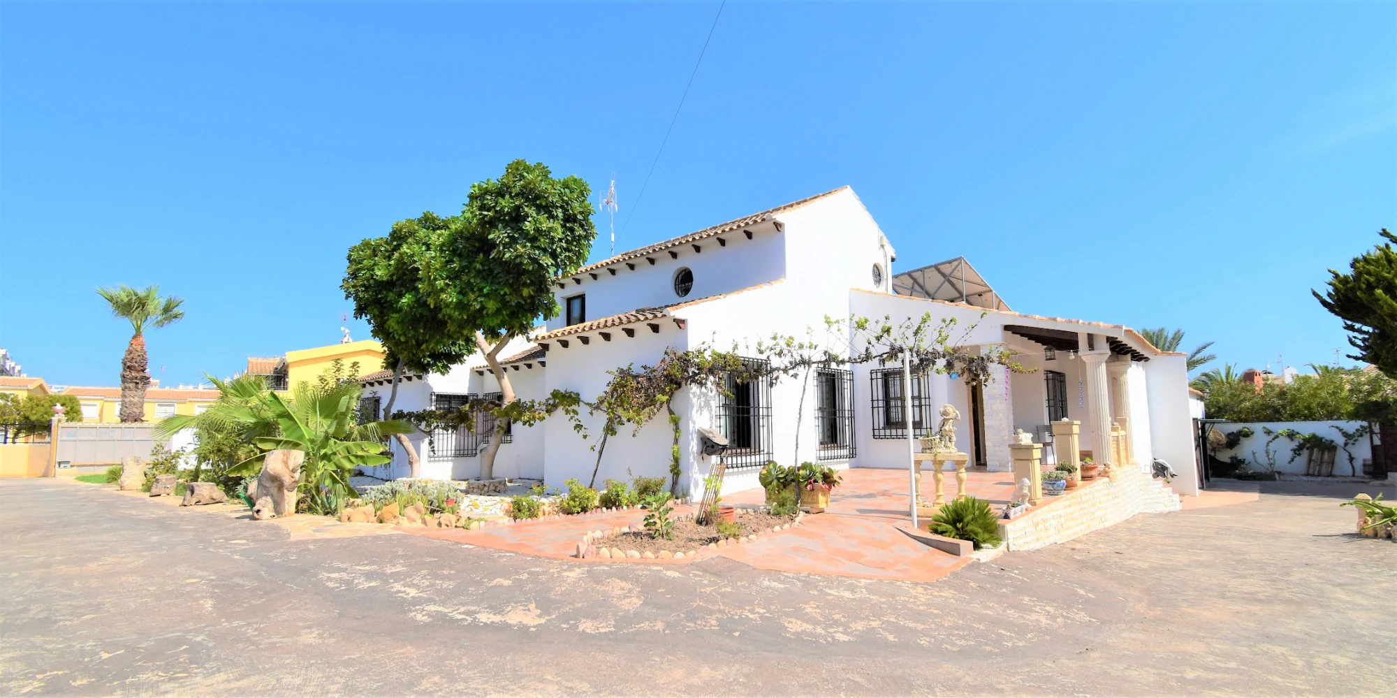 Villa til salg i Orihuela Costa