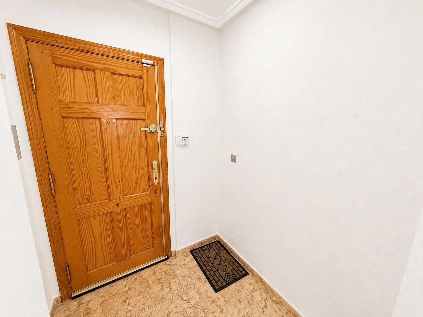 Penthouse opportunity with 3 bedrooms, 2 bathrooms and pool