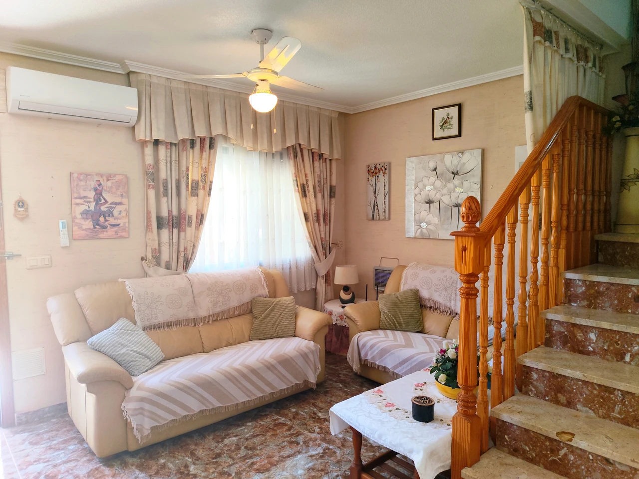 Casa adosada en venta en La Zenia