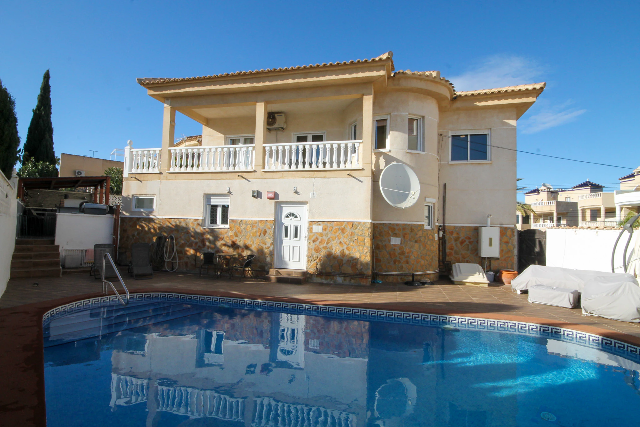 Villa à la vente à San Miguel De Salinas