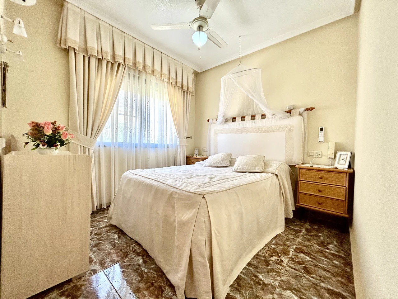 Casa adosada en venta en La Zenia